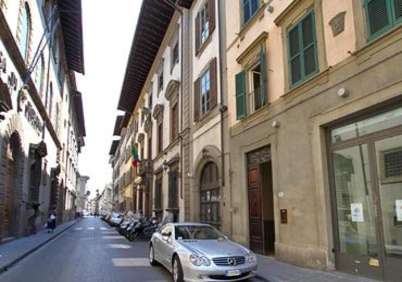 Michelangelo Al Duomo - Bufalini Apartments Florencja Zewnętrze zdjęcie